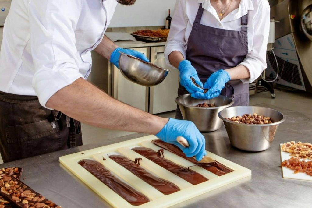 Torino: Tour guidato della Fabbrica di CioccolatoDegustazione di Torino dal 1915