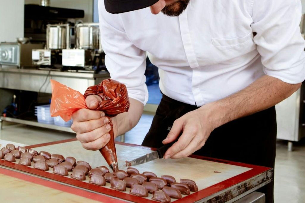 Torino: Tour guidato della Fabbrica di CioccolatoDegustazione di Torino dal 1915