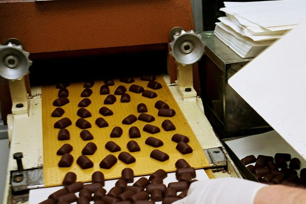 Torino: Tour guidato della Fabbrica di CioccolatoDegustazione di Torino dal 1915