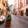 Trastevere Roma: Tour guidato a piedi + ingresso alla Basilica di Santa Maria