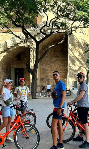 Valencia: Visita guiada en bicicleta eléctrica para grupos pequeños