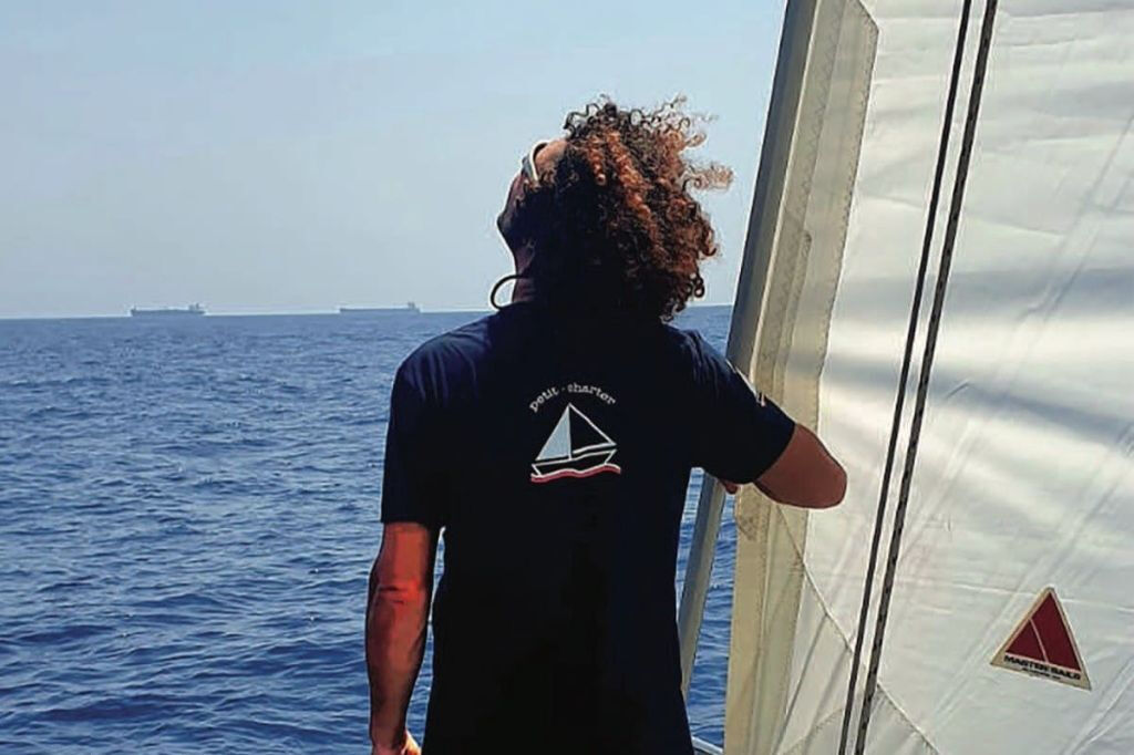 Barcelona: 2 Hour Boat Trip + Drinks