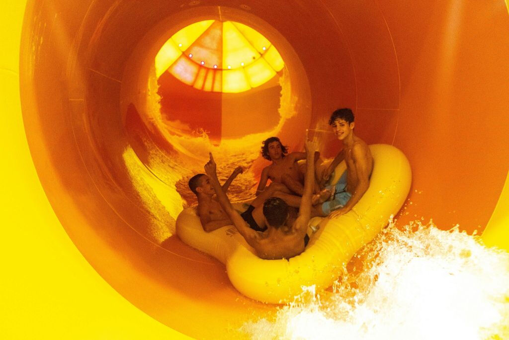 Aquashow: Entrada al parque acuático cubierto