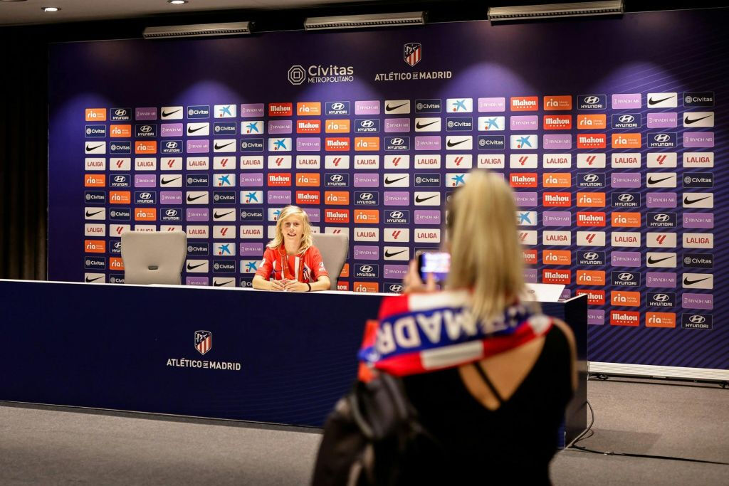 Riyadh Air Metropolitano: Premium Tour + Breakfast at Simeone's Private Box