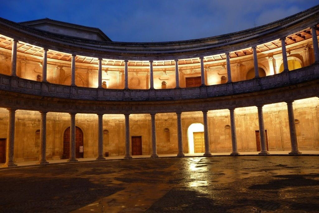 Alhambra : visite guidée de nuit + City Pass