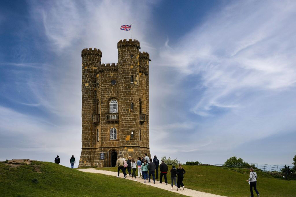 Stonehenge, l'abbaye de Glastonbury et Avebury : Excursion guidée d'une journée depuis Londres