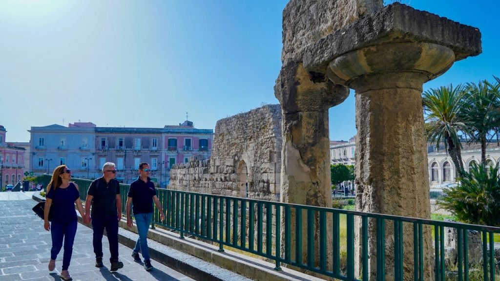 Siracusa, Ortigia & Noto: Guided Day Trip from Catania