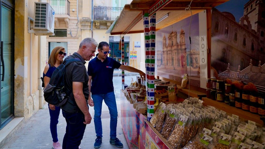 Siracusa, Ortigia & Noto: Guided Day Trip from Catania
