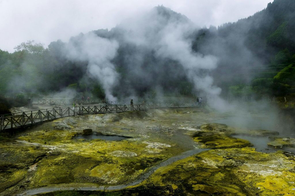 Furnas: Visita guiada às plantações de chá, lago e vulcão
