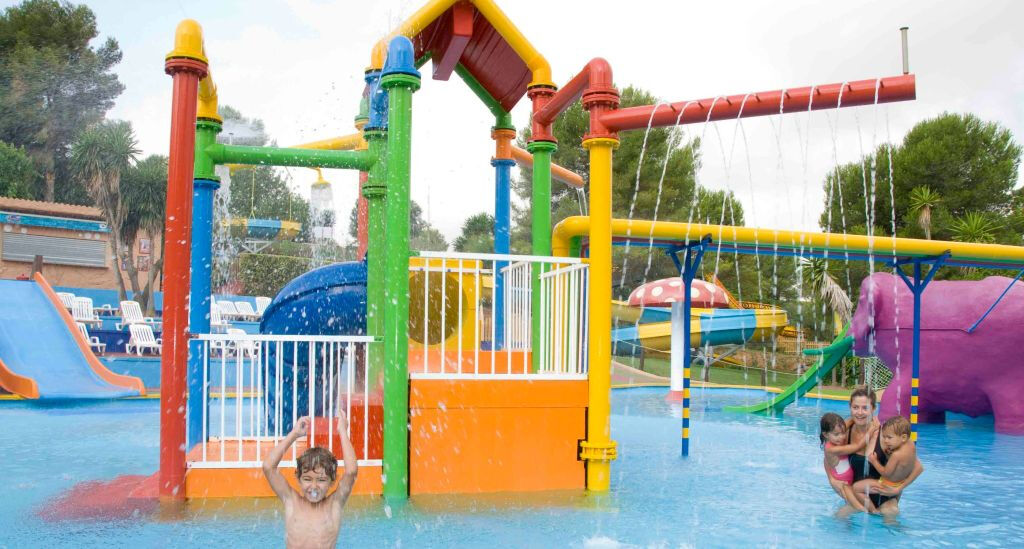 Aqualeon Water Park