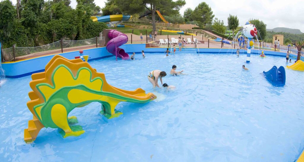 Aqualeon Water Park