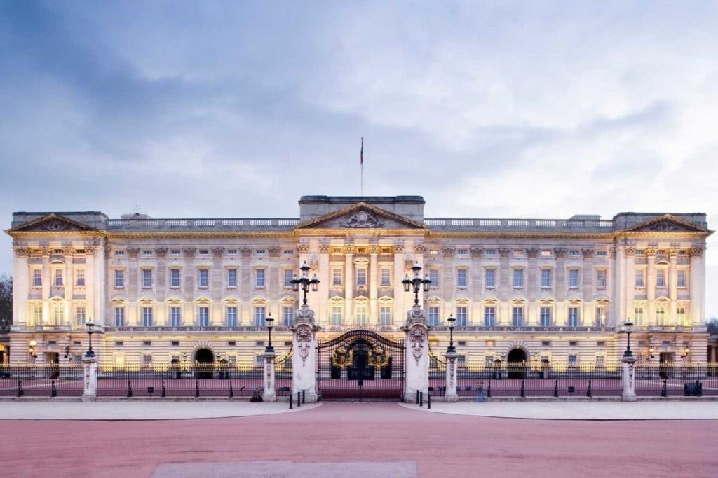 Londres: Visita Privada a Pie de la Realeza Británica