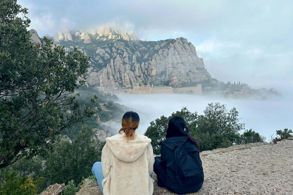 Montserrat: Half-Day Guided Tour from Barcelona