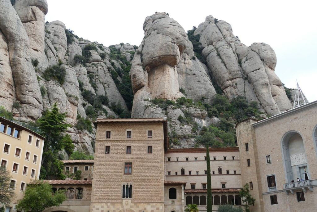 Montserrat: Half-Day Guided Tour from Barcelona