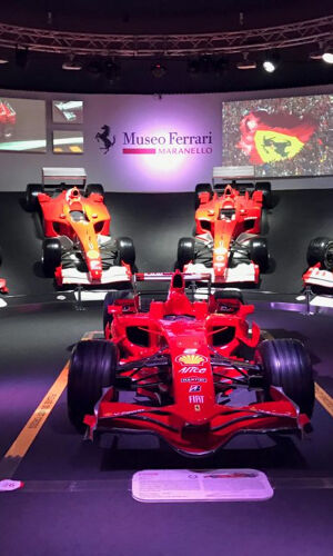 Scopri Ferrari & Pavarotti Land: Andata e Ritorno