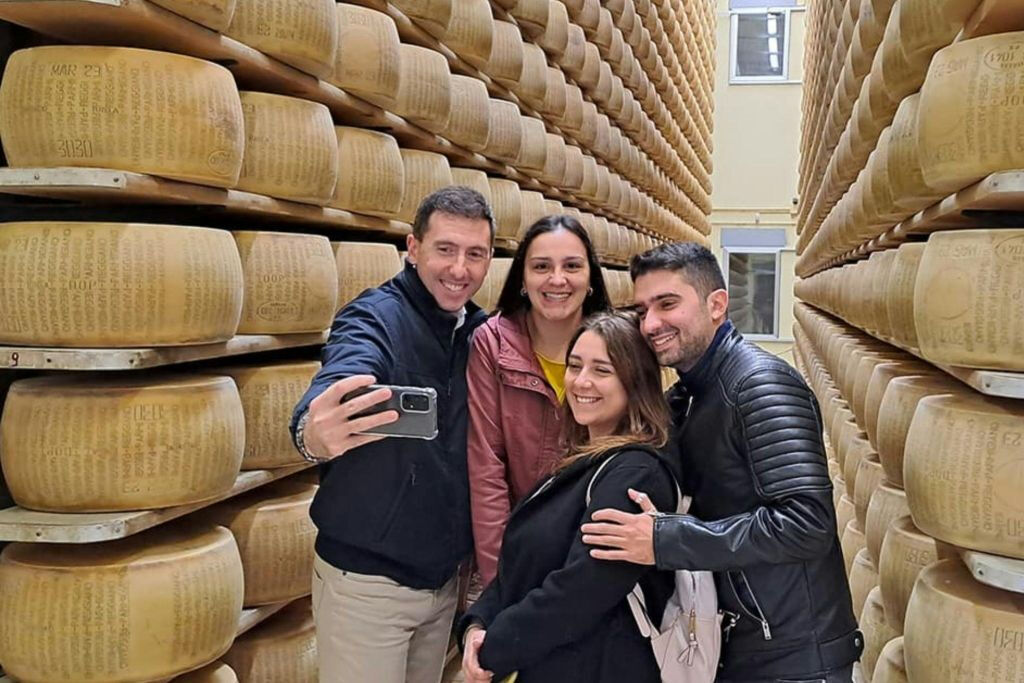 Noceto: Visita guidata e degustazione del Parmigiano Reggiano