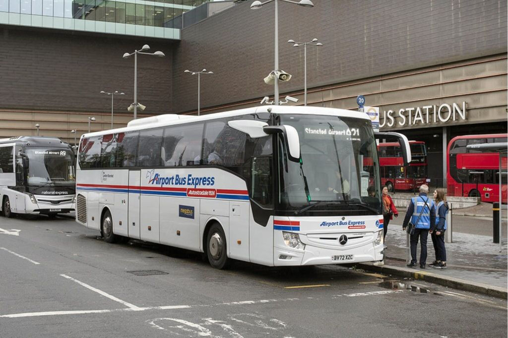 London: Express Bus Shuttle from London Stansted Airport to Stratford