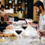Sevilla: Ruta del Vino y Tapas Gourmet