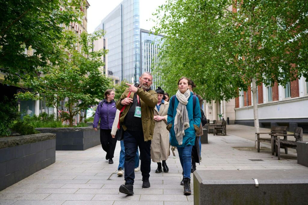 Londres: Visita guiada a pie por pubs y restaurantes + Degustaciones + Bebidas