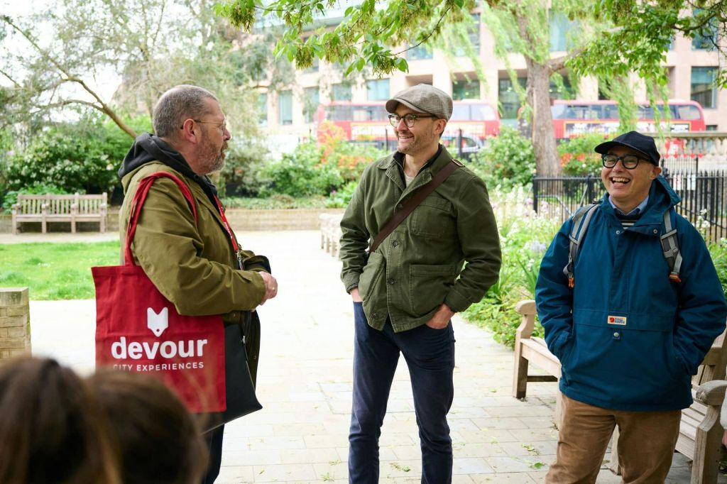 Londres: Visita guiada a pie por pubs y restaurantes + Degustaciones + Bebidas