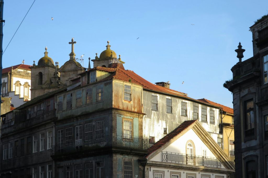 Passeio a pé: Almoço, passeio de barco e degustação de vinhos