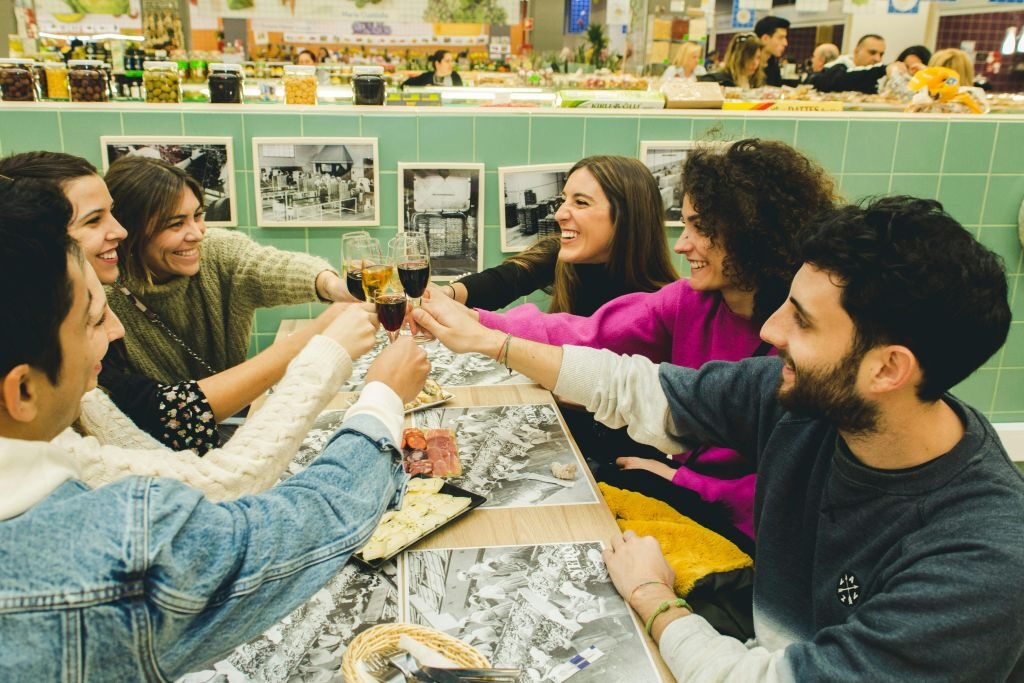 Porto: Tour guiado de comida e vinho + degustação