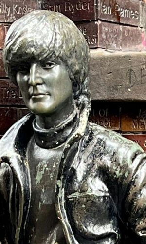 Liverpool: Guided Beatles Walking Tour