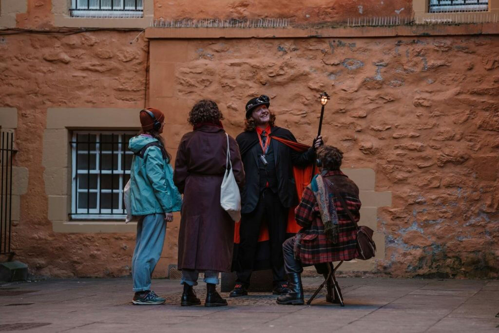 Edinburgh: Royal Mile Ghost Tour