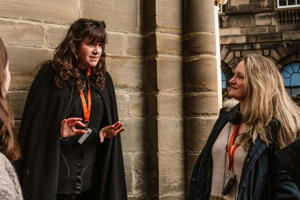 Edinburgh: Royal Mile Ghost Tour