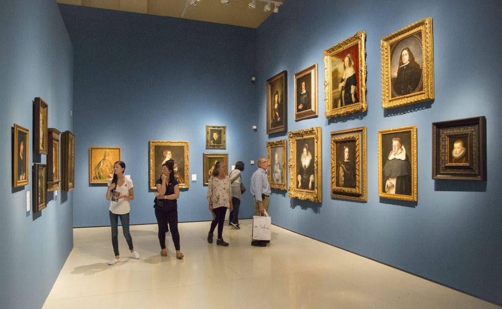 Museu Nacional d’Art de Catalunya: Entrada sin colas