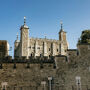 Tower of London: Guided Tour + Crown Jewels + Cruise