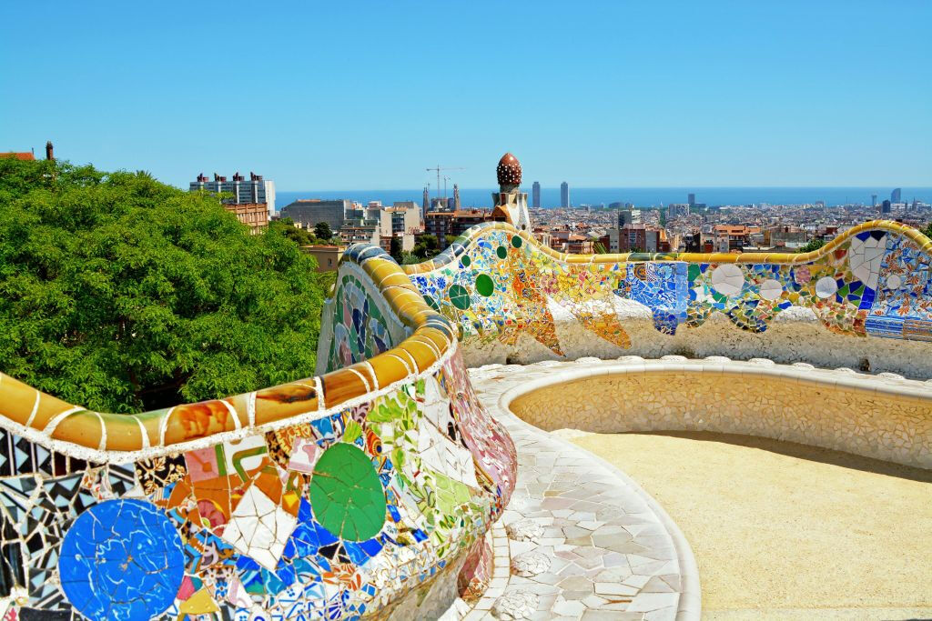 Sagrada Familia y Park Güell: Visita guiada con transporte