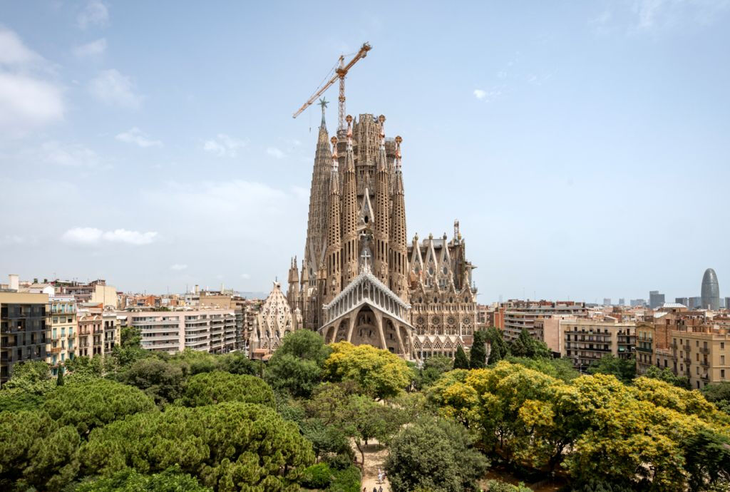 El Barcelona Pass + Torres de la Sagrada Familia