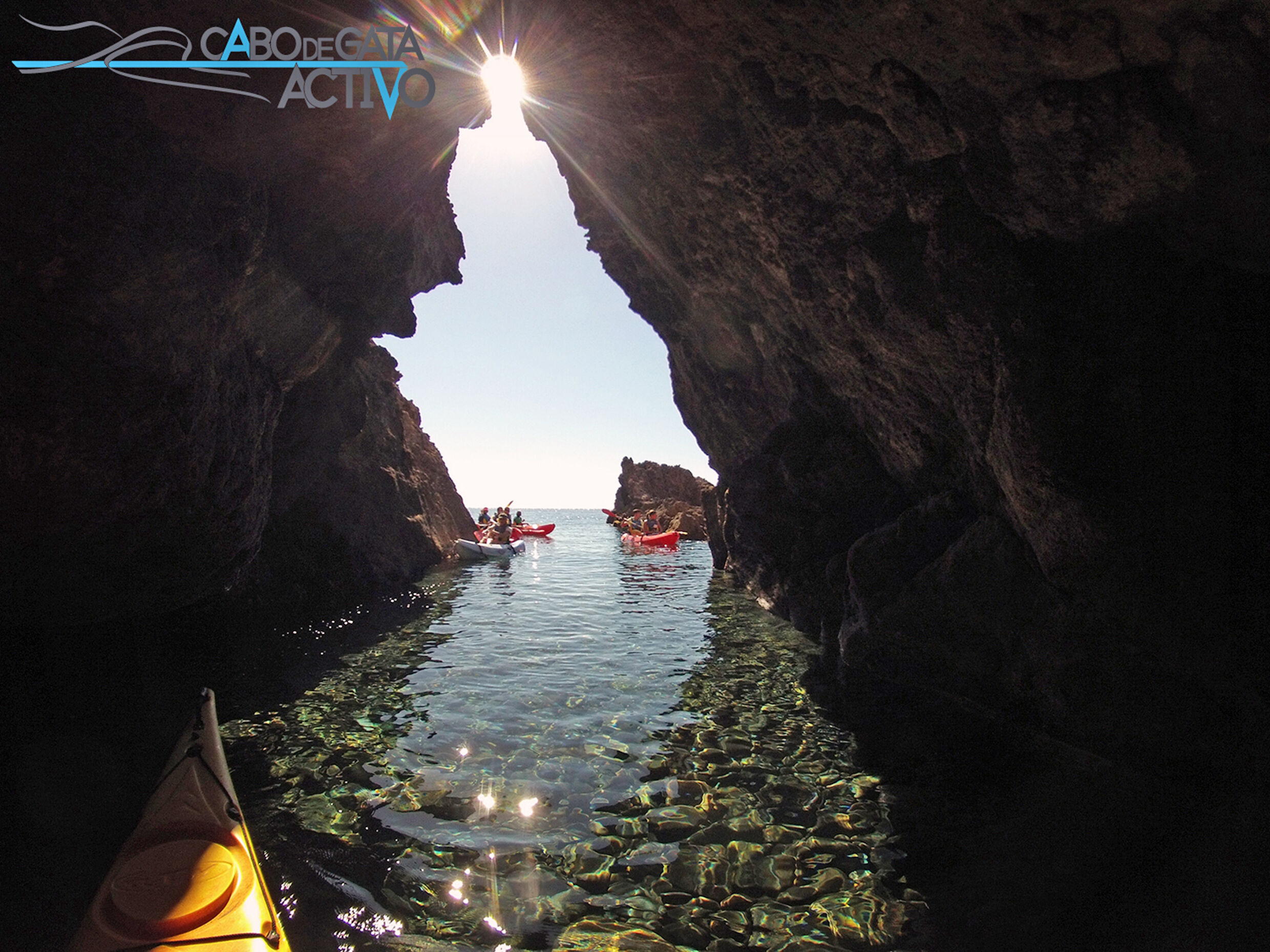 Rutas guiadas en kayak en Cabo de Gata