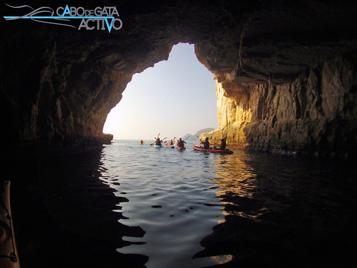 Rutas guiadas en kayak en Cabo de Gata