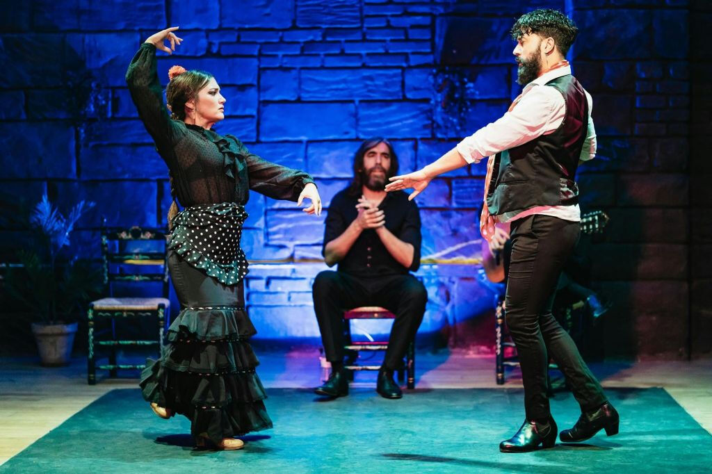 Triana Sevilla: Espectáculo Flamenco Baraka + Bebida
