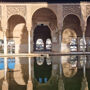 Alhambra & Generalife: Exclusive Guided Tour for Your Family or Group