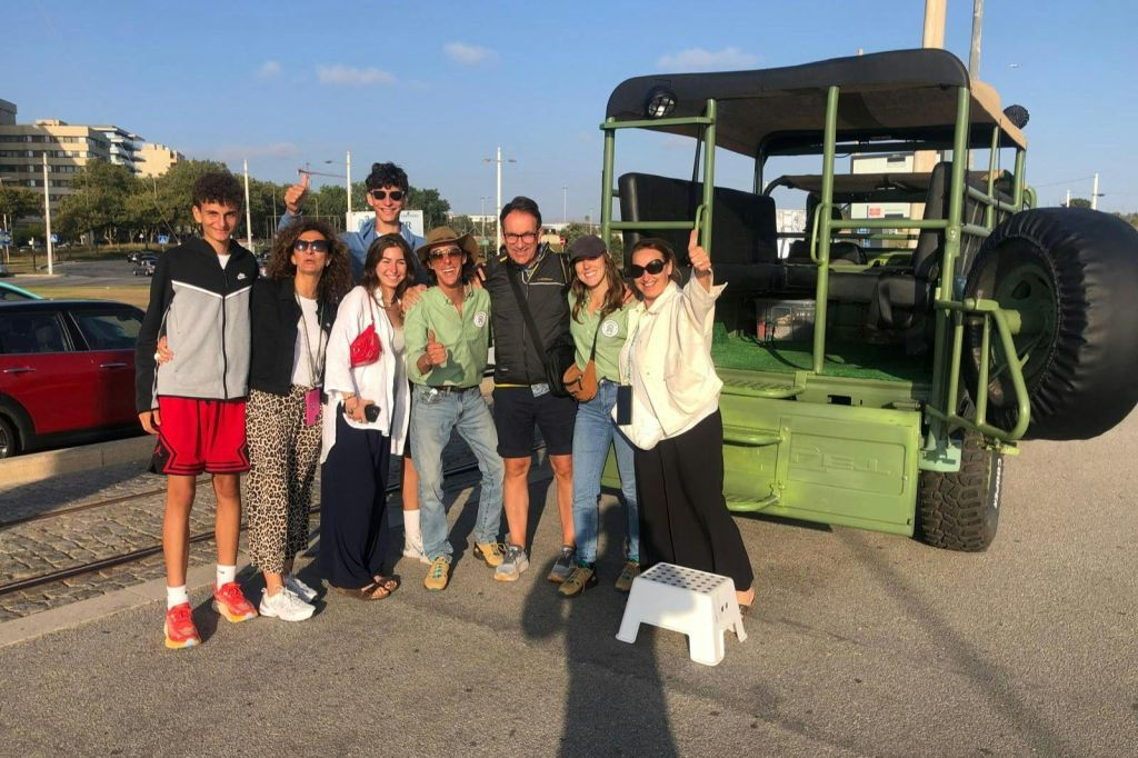 Porto & Gaia: Guided Jeep Tour