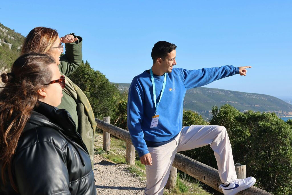 Parque Natural da Arrábida: Visita Guiada + Transfer + Prova de Vinhos