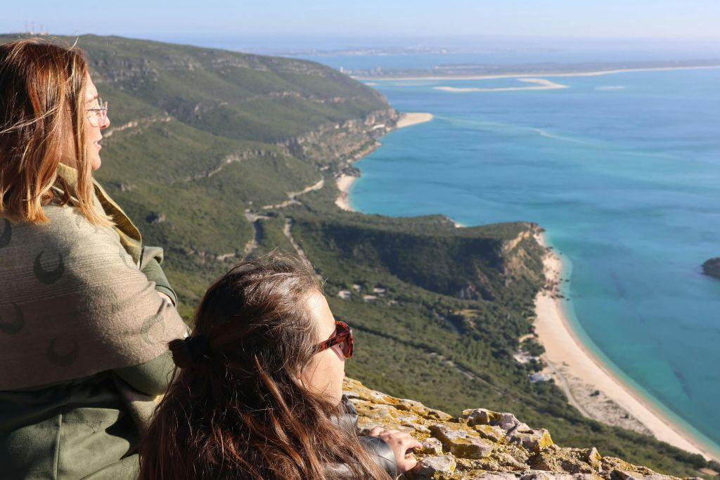 Parque Natural da Arrábida: Visita Guiada + Transfer + Prova de Vinhos