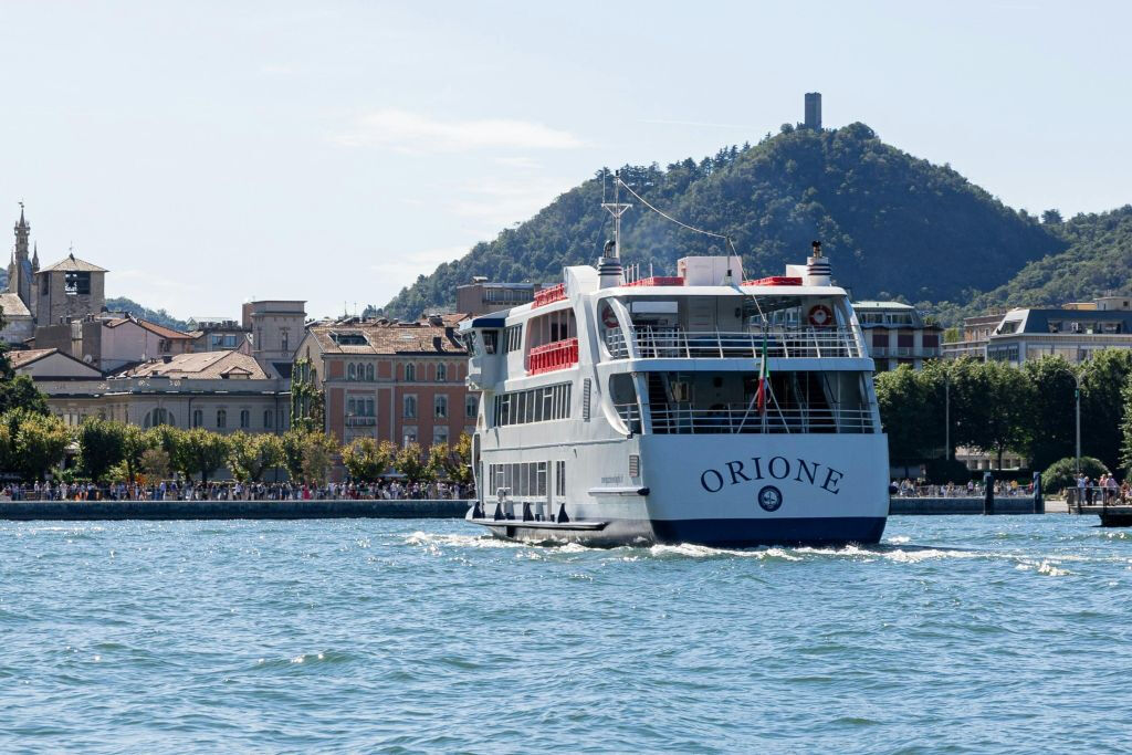 Varenna, Bellagio et Côme : Visite guidée d'une journée au départ de Milan