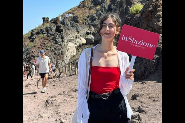 Vesuvio: Biglietto salta-coda + Viaggio di andata e ritorno da Napoli