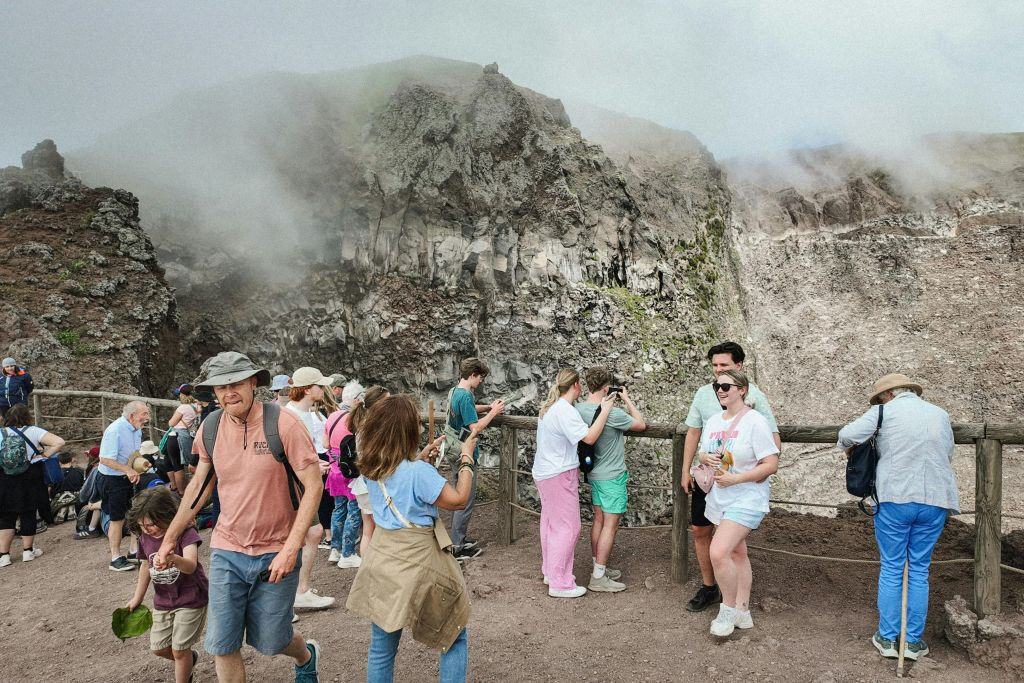 Vesuvio: Biglietto salta-coda + Viaggio di andata e ritorno da Napoli