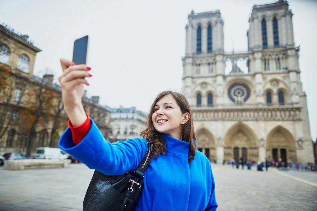 Notre-Dame Cathedral of Paris: Entry Ticket + Exterior Guided Tour