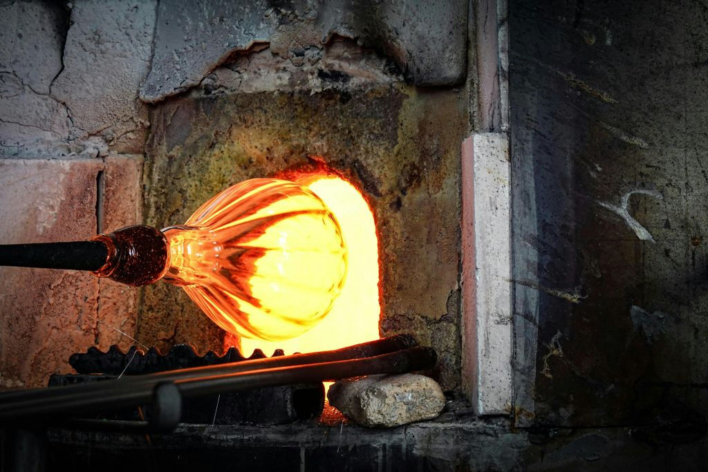 Murano: tour in barca e visita alla fabbrica di vetro
