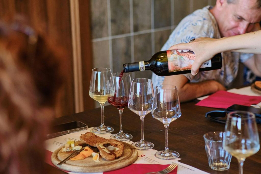 Firenze: Laboratorio guidato per piccoli gruppi sulla produzione del vino + degustazione