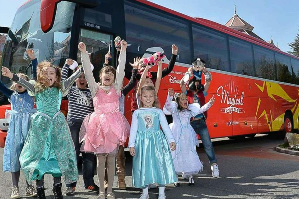 Navette entre l'aéroport d'Orly et Disneyland Paris
