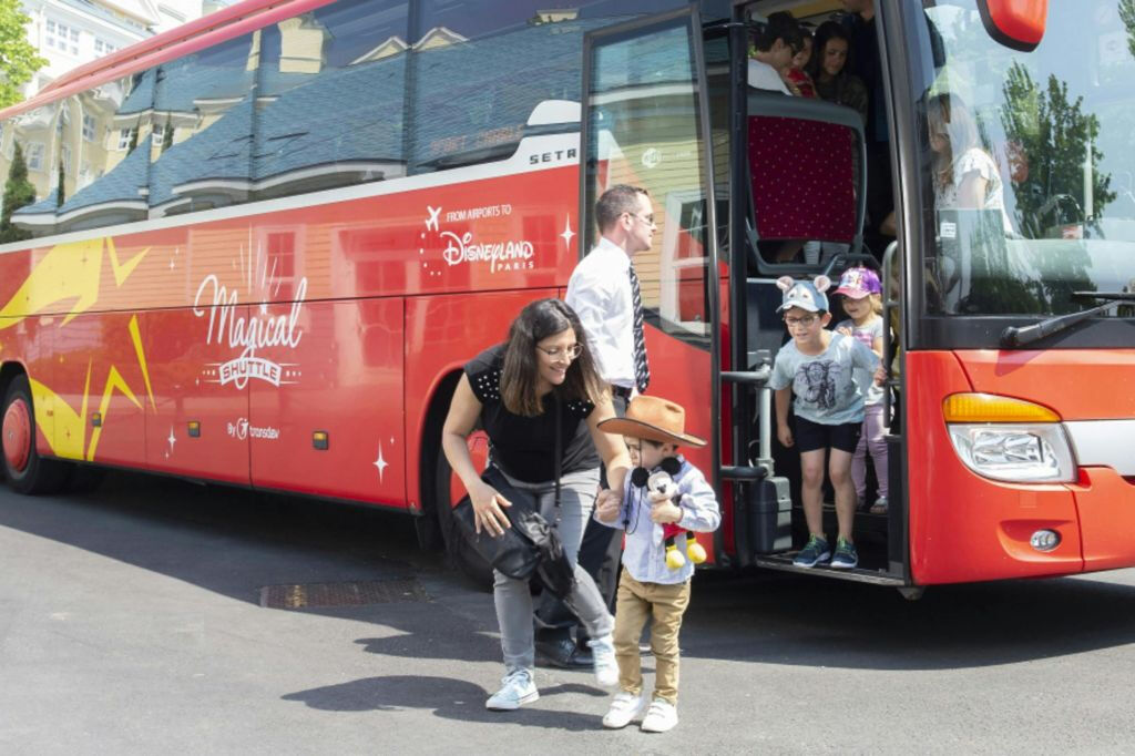 Navette entre l'aéroport d'Orly et Disneyland Paris