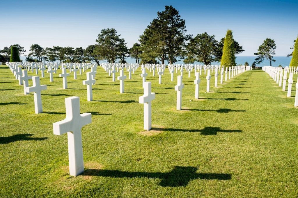 D-Day Tour: Utah & Omaha Beaches, Sainte-Mère-Église, Pointe du Hoc & US Cemetery