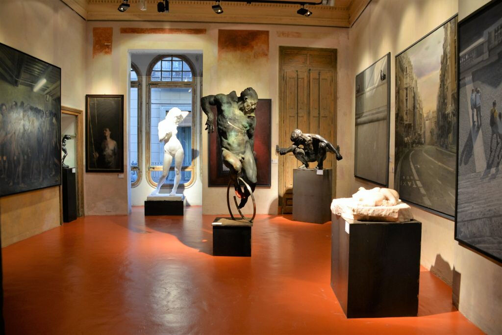 Museo Europeo de Arte Moderno: Entrada
